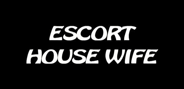  Escort House Wife